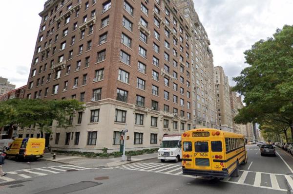 A photo of the Central Park Montessori School.