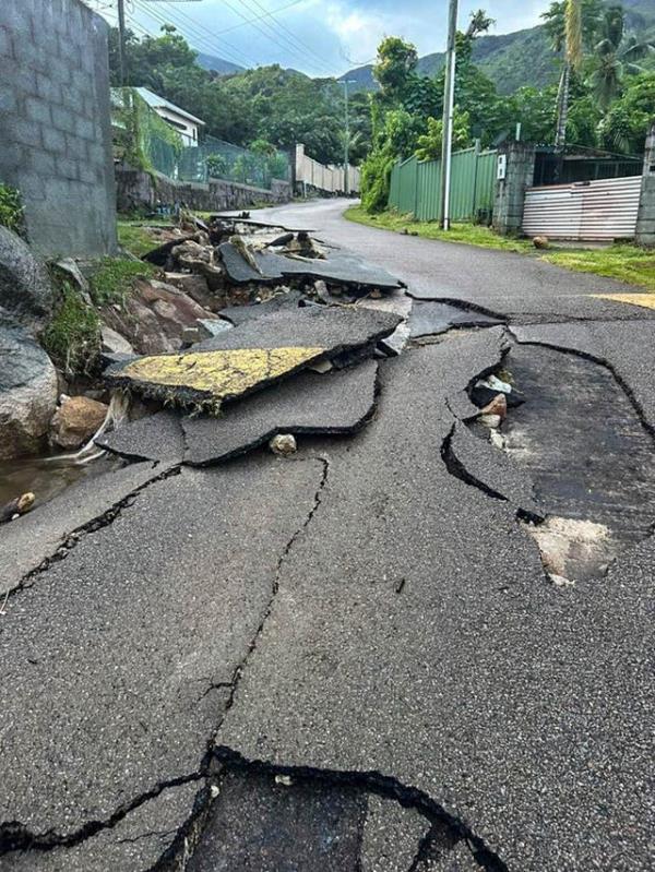 塞舌尔爆炸