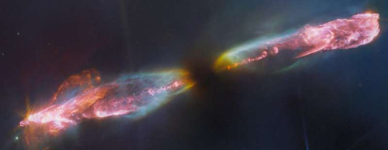 Webb snaps supersonic outflow of young star
